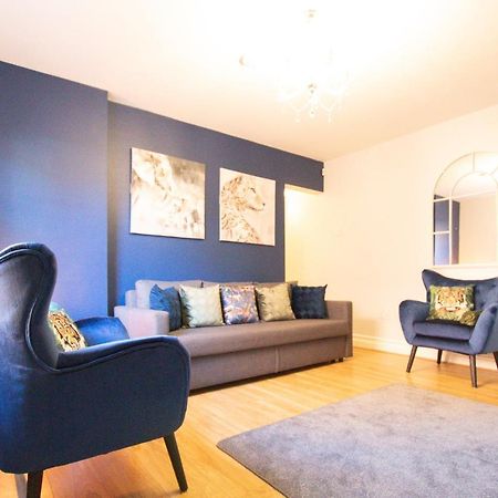 Lord Street - 2 Beautiful Apartments - Sleep Up To 14 Guests - By Rework Accommodation Chester Exterior foto