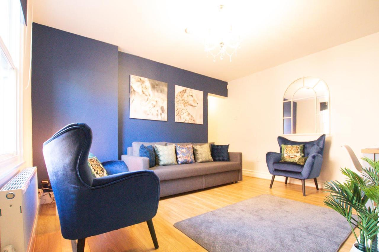 Lord Street - 2 Beautiful Apartments - Sleep Up To 14 Guests - By Rework Accommodation Chester Exterior foto
